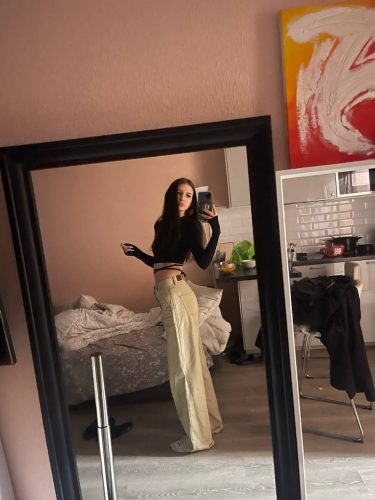 Эскортница Софа