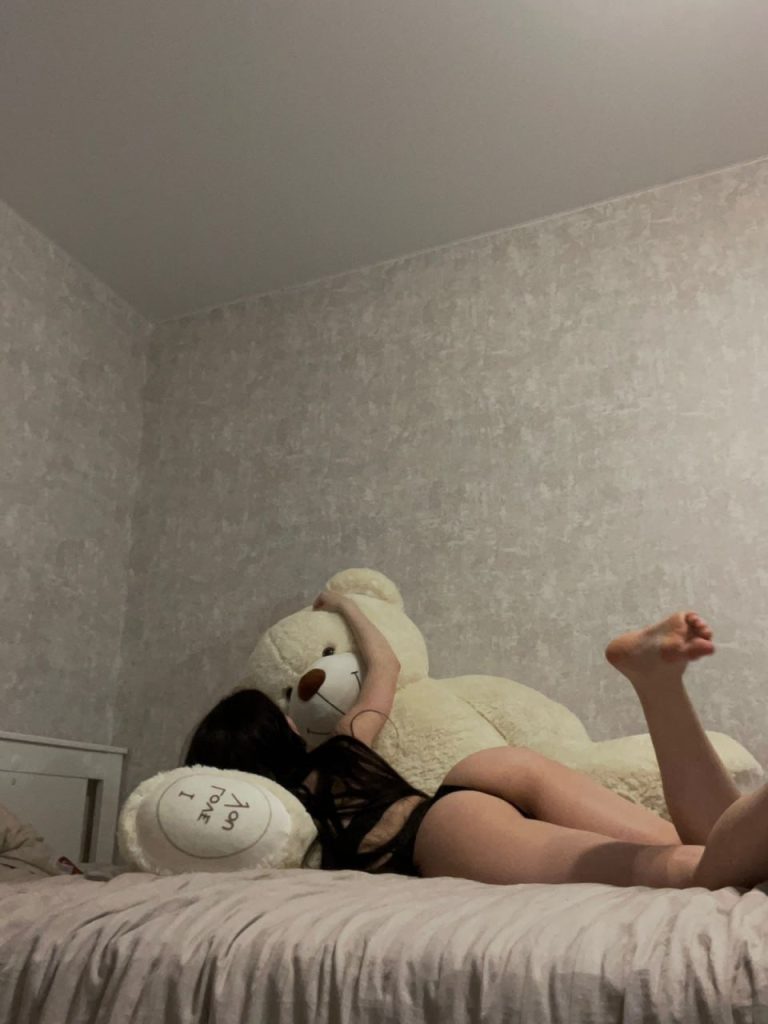 Эскортница Катя