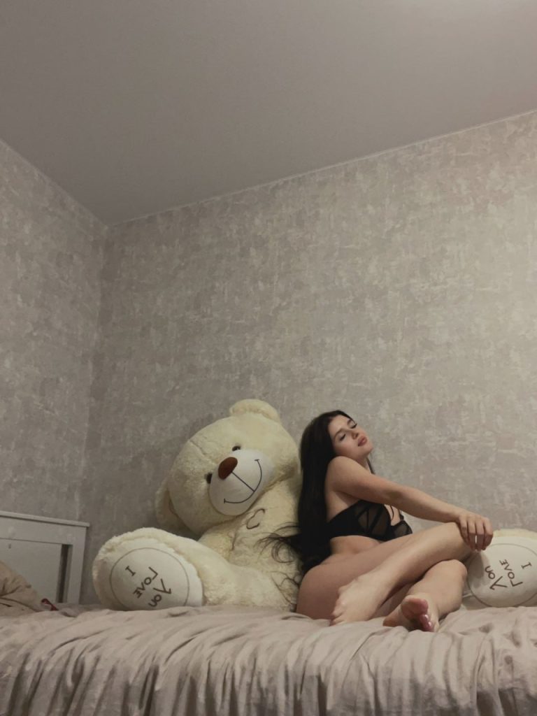 Эскорт модель Катя